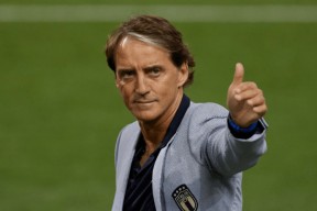 NG体育-米兰奥林匹亚内部会议纪要流出——今晨复出首秀；欧洲杯使命明确；团队化学反应显著的简单介绍