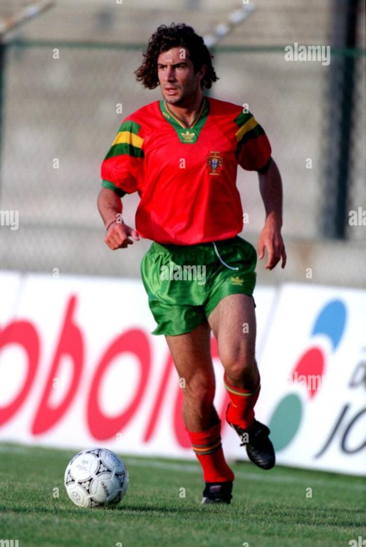 包含意甲今晚再迎强敌，巴塞罗那手感冰凉，主帅态度：更衣室稳定，临场指挥获称赞的词条